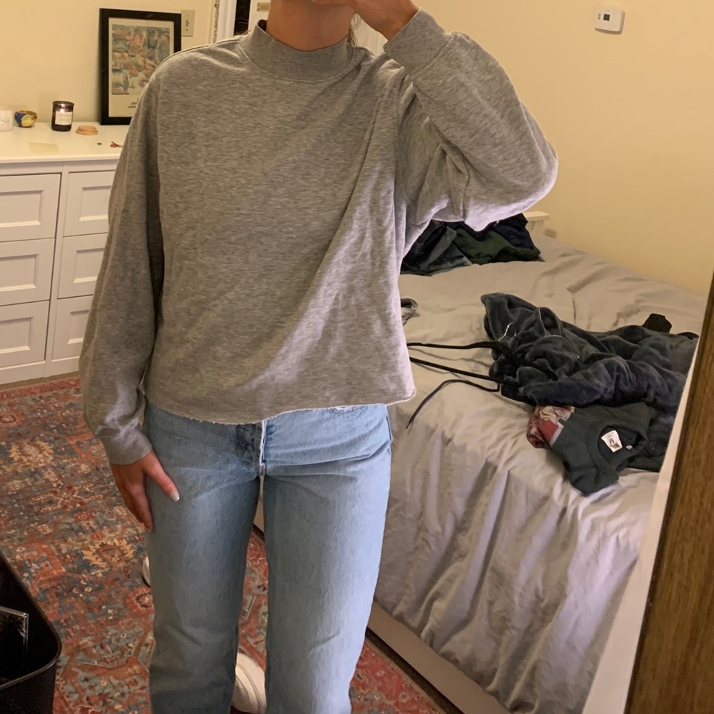 Mock neck heather grey sweatshirt